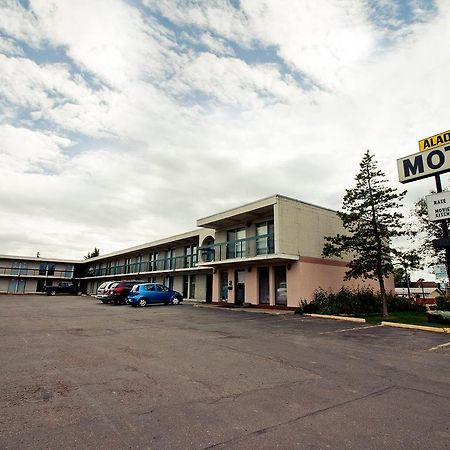 Aladdin Motel เอ็ดมอนตัน ภายนอก รูปภาพ